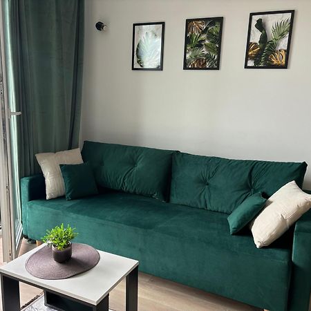 Apartment Green With Private Bike Storage Свиноуйсьце Экстерьер фото
