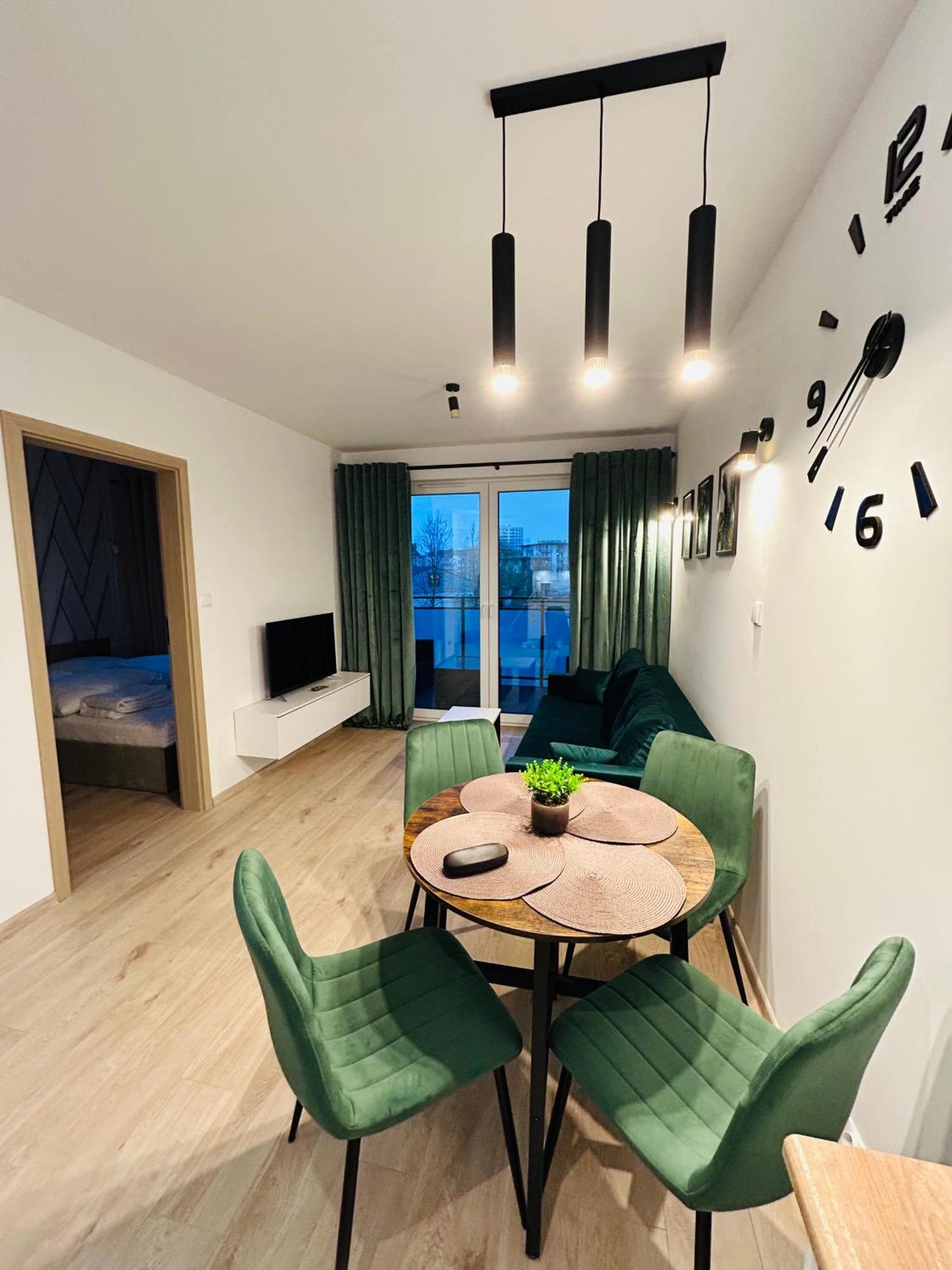 Apartment Green With Private Bike Storage Свиноуйсьце Экстерьер фото